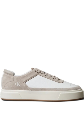 Calvin Klein Jeans logo-detail sneakers - White