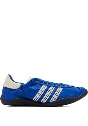 adidas lace-stripes sneakers - Blue