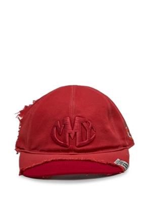 Maison MIHARA YASUHIRO embroidered-logo frayed-detail trucker cap