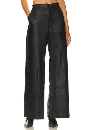 Bardot Marlowe Wide Leg Pant in Black. Size 10. Also in 8.