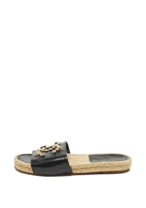 CHANEL Pre-Owned CC crystal-embellished espadrilles - Black