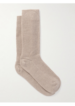 LISA YANG - Zera Ribbed Cashmere Socks - Neutrals - One size