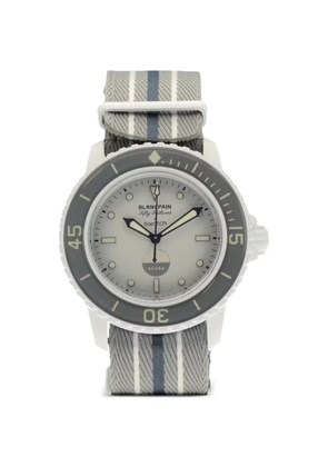 Blancpain x Swatch Scuba Fifty Fathoms 42.3mm watch - White