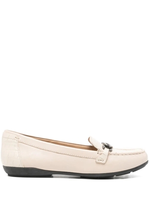 Geox Annytah chain-detail embossed loafers - Neutrals