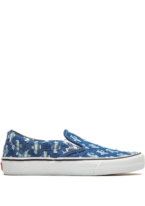 Vans x Supreme Slip-On Pro 'Blue Hole Punch Denim' sneakers