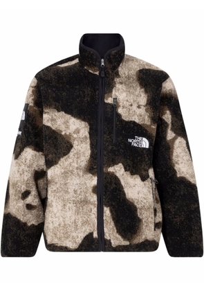 Supreme x The North Face bleached denim fleece jacket - Brown