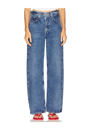 AGOLDE Low Curve Jeans in Blue. Size 23. Also in 24, 25, 26, 27, 28, 29, 30.