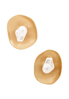Cult Gaia Marzia Earring in Metallic Gold.