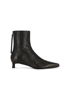 By Malene Birger Micella Boots in Black. Size 36. Also in 37, 38, 39.