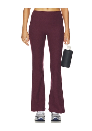 Beyond Yoga Spacedye Midrise Bootcut Pant in Purple. Size M. Also in S, XS.