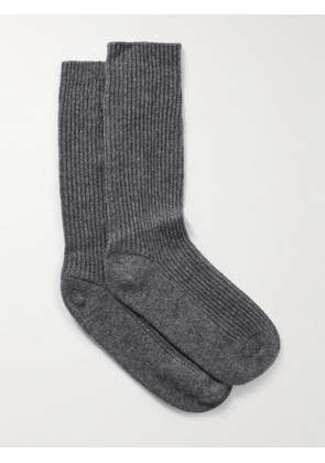 LISA YANG - Zera Ribbed Cashmere Socks - Gray - One size