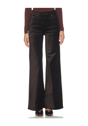 Citizens of Humanity Kimberly 70's Flare in Brown. Size 23. Also in 24, 25, 30, 33, 34.