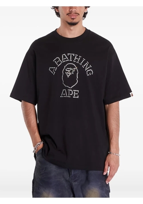 A BATHING APE® studd-embellish T-shirt - Black
