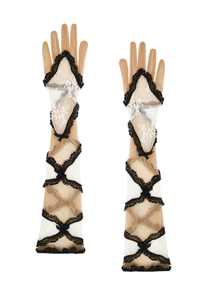 Aniye Records Arleth Glove in Black.