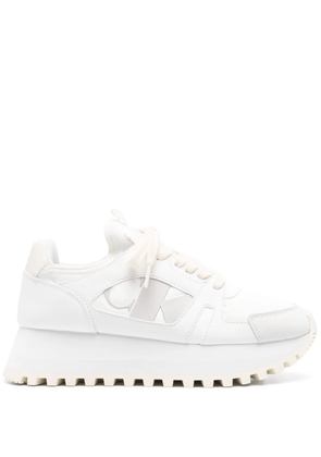 Calvin Klein Jeans logo-patch sneakers - White