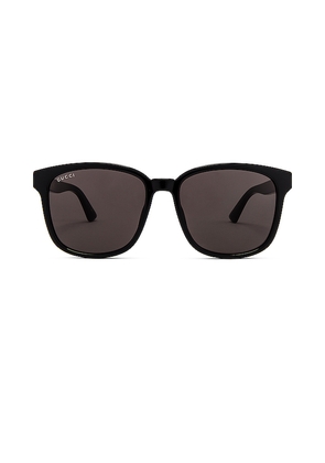 Gucci Lines Square Sunglasses in Black.