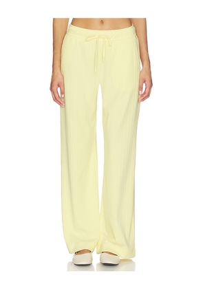Beyond Yoga Breathe Easy Ribbed Wide Leg Pant in Yellow. Size L. Also in M, S, XL, XS, XXS.