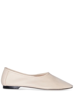 BY FAR Prudence ballerina shoes - Neutrals