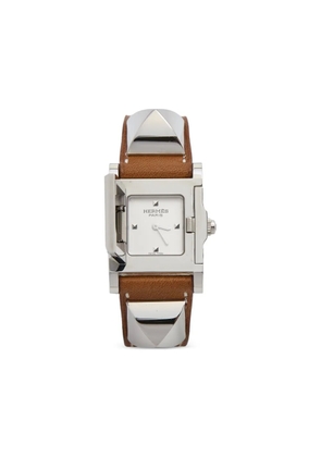 Hermès Pre-Owned Steel Pyramid Studded 20mm - White