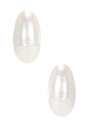 Julietta Ambra Earrings in Ivory.