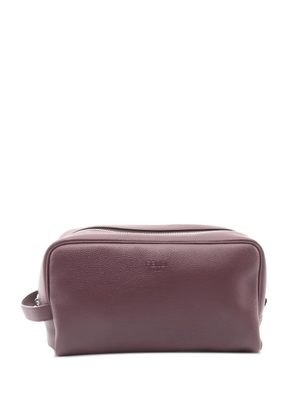 Fendi Pre-Owned 10s logo-embossed wash bag - Red