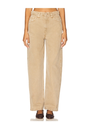 Hudson Jeans Bailey Relaxed Barrel Jeans in Tan. Size 25. Also in 28, 30, 31.