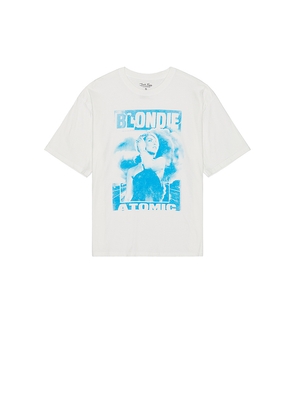 Junk Food Blondie Atomic Oversized Tee in White. Size L/XL. Also in S/M.