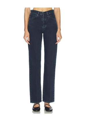 FRAME The Vertical Jeans in Blue. Size 24. Also in 27, 28, 30, 33, 34.