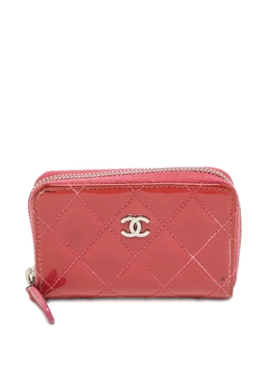 CHANEL Pre-Owned 2014 quilted patent leather coin purse - Pink