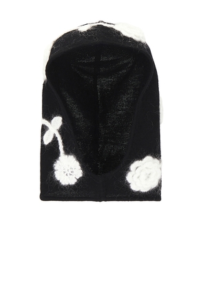 Ganni Crochet Flowers Bonnet in Black.