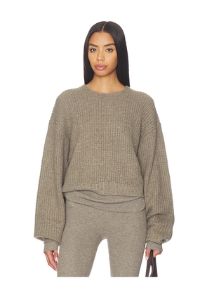 Fear of God ESSENTIALS Heavy Waffle 90's Sweater in Neutral. Size L. Also in M, S, XS.