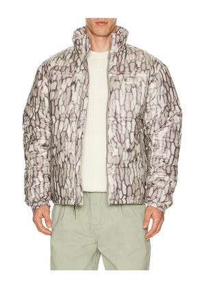 HUF 89 Warped Camo Tyvek Puffer Jacket in Green. Size L. Also in M, S, XL/1X.