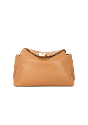 Flattered Hanna Clutch in Cognac.