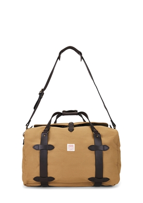 Filson Medium Duffle Bag in Tan.