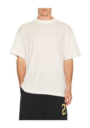 Fear of God ESSENTIALS Essential Tee in White. Size L. Also in XS, S, M, XL/1X, XXL/2X.