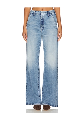 MOTHER The Sk8r Prep Sneak Jeans in Denim-Light. Size 25. Also in 27, 28, 34.