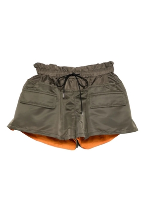 sacai ruched-waist shorts - Green