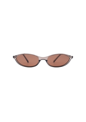 Otra Hazel Sunglasses in Brown.