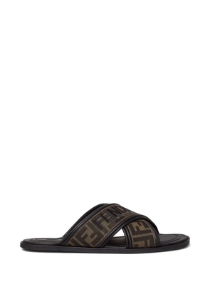 FENDI crossover logo-detail flat sandals - Brown