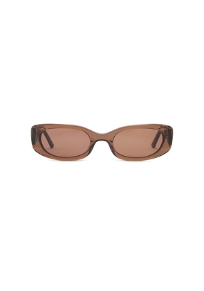 Lu Goldie Cali Sunglasses in Brown.