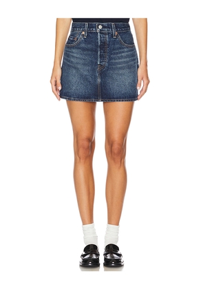 LEVI'S Icon Skirt in Denim-Dark. Size 24. Also in 26, 31.