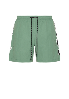 Maui and Sons Billboard Short in Slate. Size L. Also in M, S, XL/1X.
