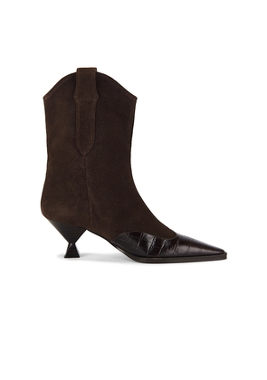 Maria Luca Nila Boot in Brown. Size 37. Also in 38.