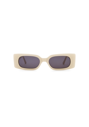 Lu Goldie Salome Sunglasses in White.