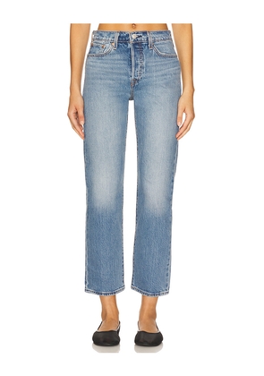 LEVI'S Wedgie Straight in Blue. Size 23. Also in 25, 26, 27, 28, 29, 30, 32.