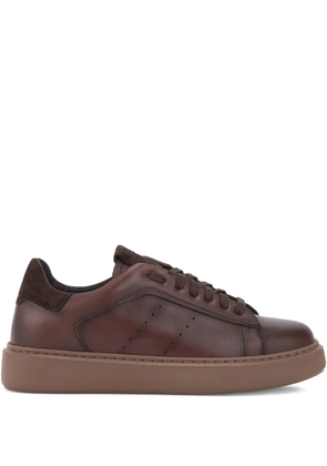 CALCE perforated-detail leather sneakers - Brown