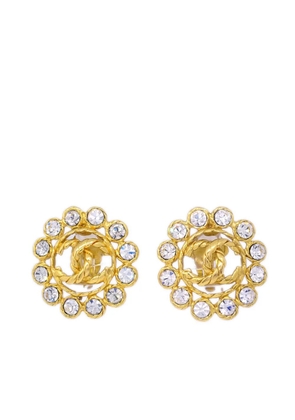 CHANEL Pre-Owned 1994 gold button clip-on earrings