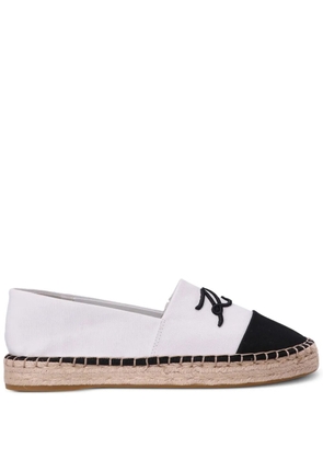 Karl Lagerfeld logo-embroidered espadrilles - White