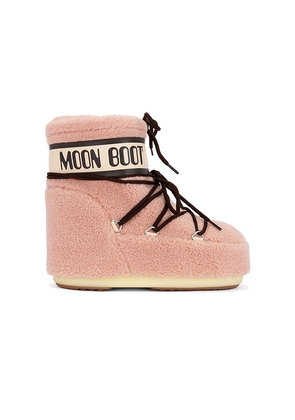 MOON BOOT Icon Low Fleece Boot in Pink. Size 36-38. Also in 39-41.