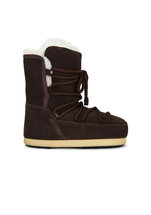 MOON BOOT Evx Shearling Boot in Chocolate. Size 37/38. Also in 39/40, 41/42.
